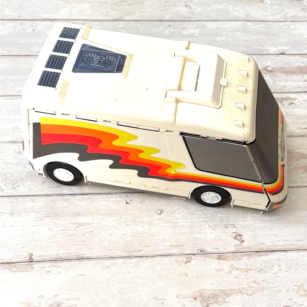 Vintage 1991 MICRO MACHINES SUPER CITY VAN CAMPER RV Galoob Toys Vintage